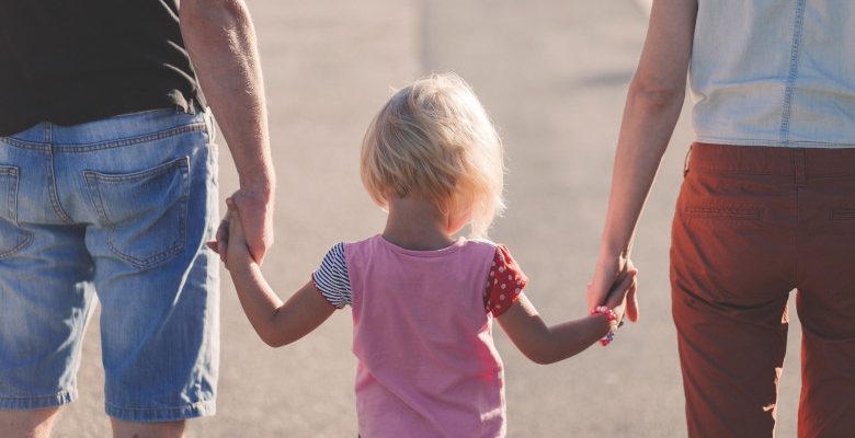 Pension alimentaire : pourquoi faire appel à un avocat intervenant dans le droit familial ?